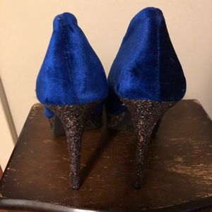 Shimmer shimmer heel